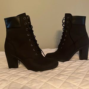 Woman’s Timberland boots